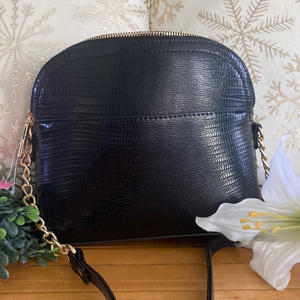 Betsey Johnson 'Margie' Embossed Lizard Crossbody, Black - Picture 3 of 15